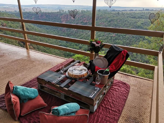 Various Midweeks at Little Eden Resort - 6 Sleeper (4 Adults, 2kids)