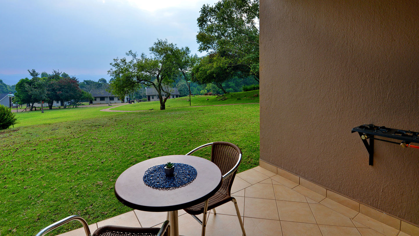 Various Midweeks @ Crystal Springs ( 4 adult 2 kids under 12)