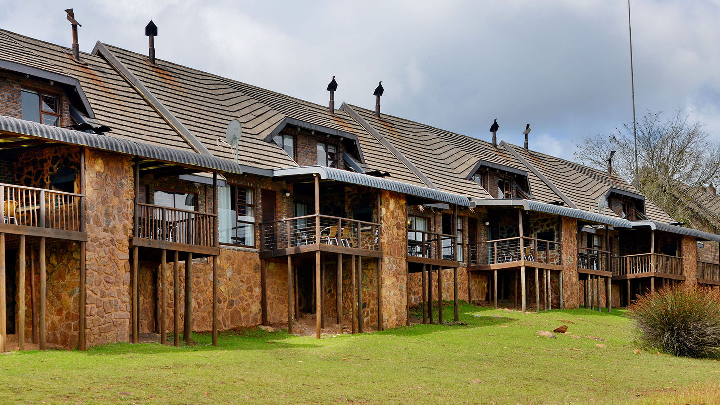 Various Midweeks @ Crystal Springs ( 4 adult 2 kids under 12)