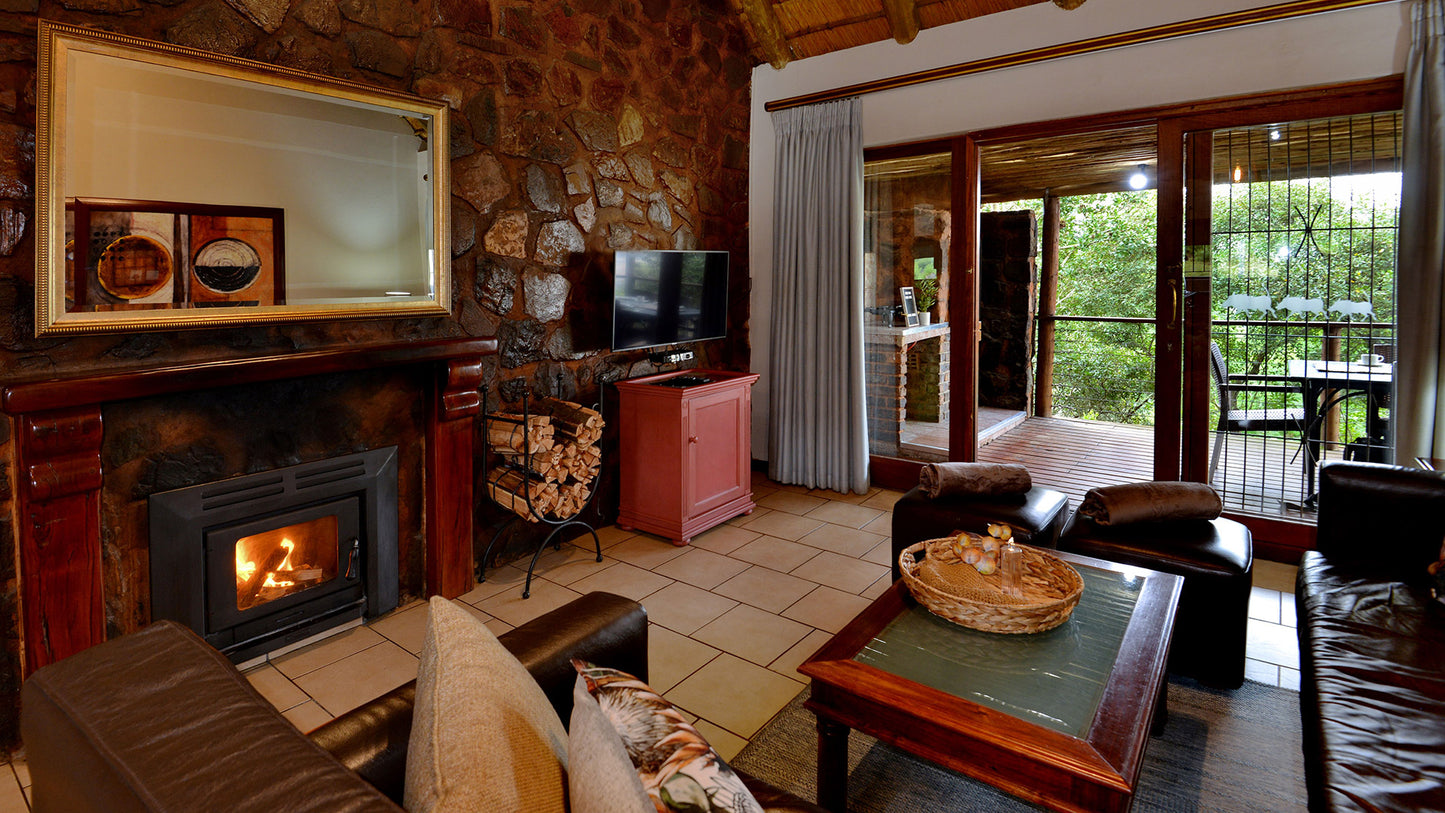 Various Midweeks @ Crystal Springs ( 4 adult 2 kids under 12)