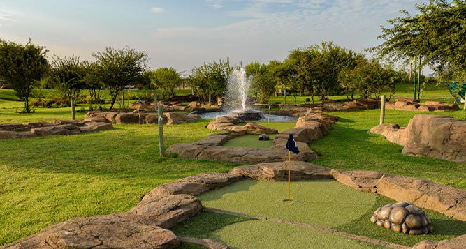 The Kingdom Resort 26-30 JAnuary ( 6 Adults 2 kids under 12 )