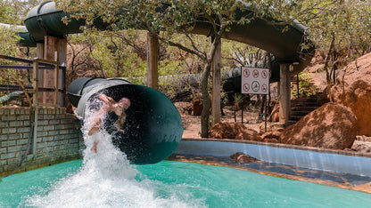 Various midweeks at Dikhololo Resort (2 adults 2 kids under 12)