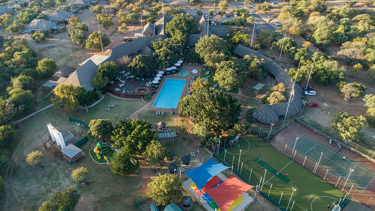 Various midweeks at Dikhololo Resort (2 adults 2 kids under 12)