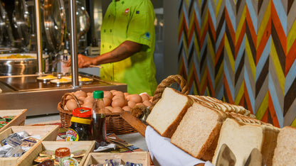 Various midweeks at Dikhololo Resort (2 adults 2 kids under 12)