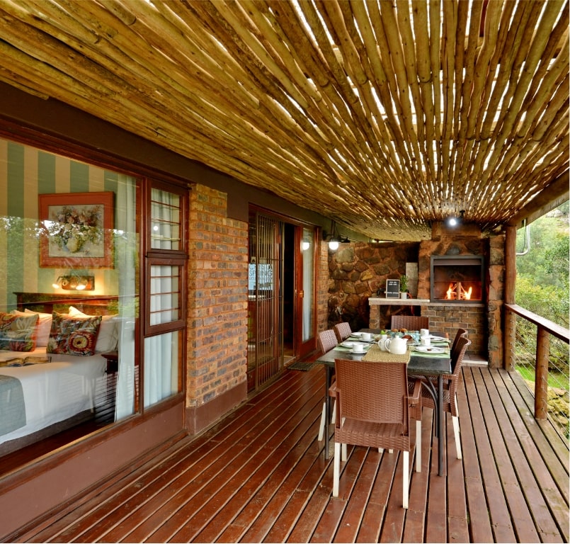 Various Midweeks @ Crystal Springs ( 4 adult 2 kids under 12)