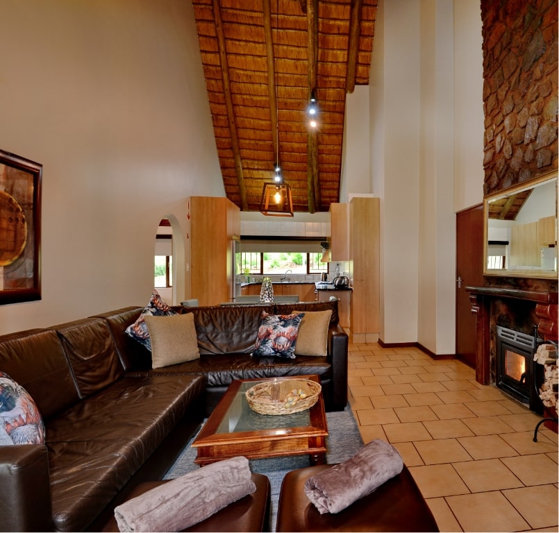 Various Midweeks @ Crystal Springs ( 4 adult 2 kids under 12)